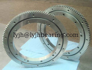 China RKS.121390101002 crossed roller Slewing bearing with external gear ,477x695x77 mm supplier
