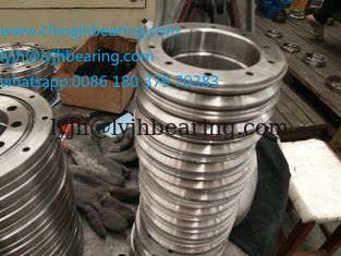 China offer XR820060 crossed tapered roller bearing in stock,sample available,used for vertical machine tool supplier