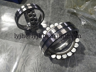 China Screen With Circle Throw Use Roller Bearing 23040 CCK/W33 200x310 X82mm supplier
