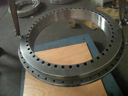 China YRT650 bearing 650x870x122mm,brass cage,three row roller,GCr15SiMn material,58-62 Hardness supplier