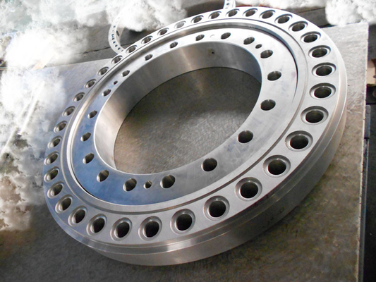 China 635x425.45x139.7 mm  four contact ball slewing bearing,used for radial stacker front track equipment. supplier