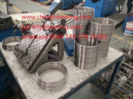 China offer crossed roller bearing RU178G bearing,115X240X28mm, sample available supplier