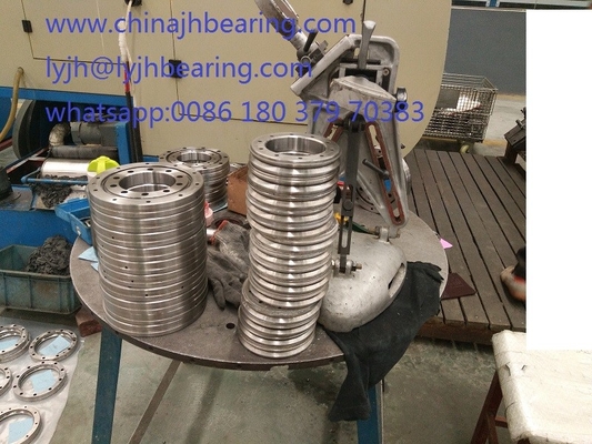 China offer Robots machine used for RU 178G Crossed cylindrical roller bearing 115x240x28mm  stocks supplier
