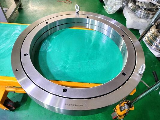China Crossed roller bearing XR820060 with size 760X580X80mm for CNC rotary table supplier