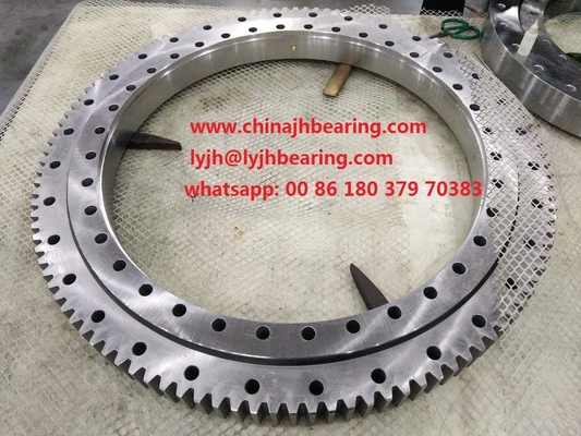 China RKS.062.20.0644  four point contact ball slewing bearing 547.2x716x56 mm supplier