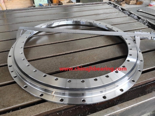 China Design turntable bearing SD.1050.20.00.C  1048x834x56mm used for Vehicle construction supplier