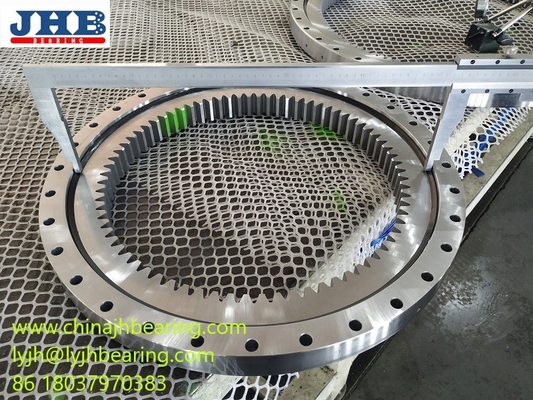 China RKS.162.14.0844 crossed roller Slewing bearing with internal gear 737.6x916x56 mm supplier