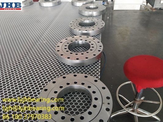 China What'S The Slewing Bearing? Slewing Bearing Structure supplier