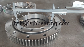 China VA160235N Four Point Contact Ball Bearing With Teeth 318.6*234*40mm supplier