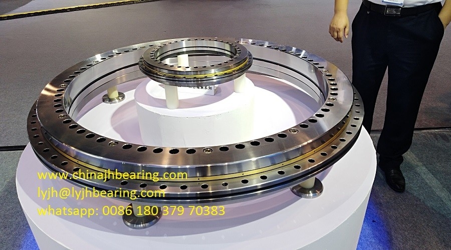 Bearing table. Ротационный подшипник. Подшипник YRT В поворотном столе. Подшипник 2000083. Подшипник поворотного стола DMU 70 600х700х40.
