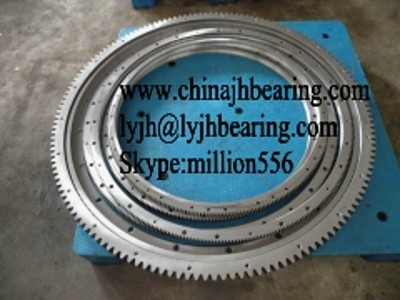 91-32 1455/1-06165 4-point contact ball slewing bearing with external teeth,1305x1598x90m supplier