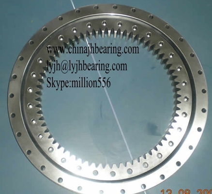 013.30.500 slewing bearing,602x398x80 mm,with inner gear,export wooden case package supplier