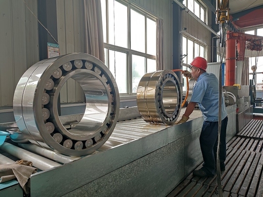 NNU4180M Bearing Alignment In Coal Vertical Mill Roller 400X650X250 MM supplier