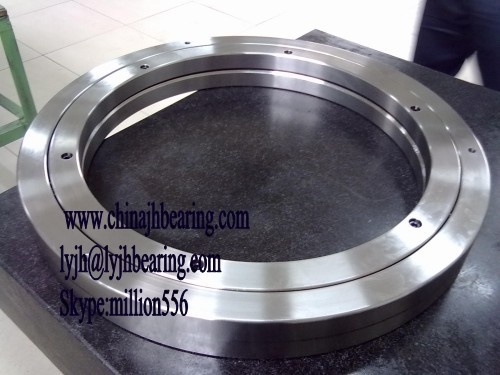 crossed roller bearing XR820060 specification/package/delivery time/precision grade,P4 P5 Grade supplier