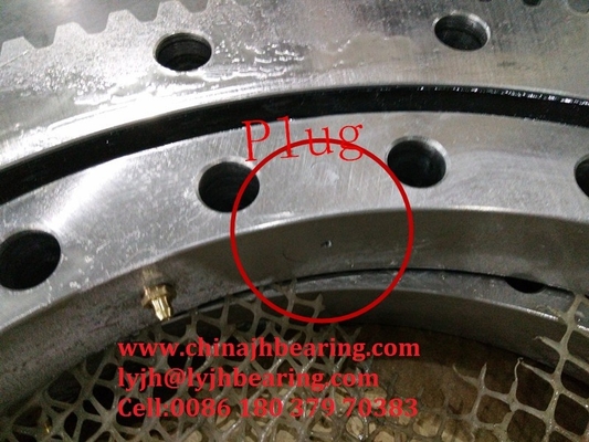 MTE-470  ball slewing bearing with external teeth 26.9x18.5x2.375 inch size supplier