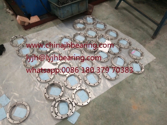 Crossed roller bearing RU124X  factory price and stocks 80X165X22MM for robots equipment ,in stock supplier