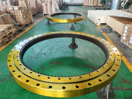 NSK Angle contact ball bearing 7032C or 7032A5 dimension:160x240x38mm, TR TNY Cage supplier