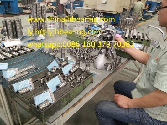 RU 124 G Crossed roller bearing equal to CRBF8022AD  80x165x22mm  offer sample available supplier