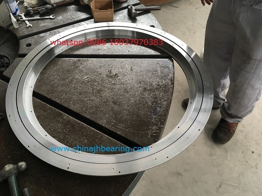 Factory directly offer VLI200944N Four point contact ball slewing bearing with gear  1048x840x56mm offer sample supplier