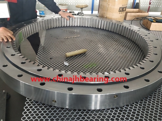 VSI200844N slewing bearing used for handling systems and machine tools 916x736x56mm supplier