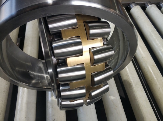 23180CCKC3W33 23180CAKW33 Spherical roller bearing  400x650x200mm use for For Back-Up Roll Chocks supplier