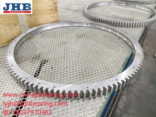 E.1604.50.10.D.1-RV bearing  with teeth matched pinion 1208x1604x128mm for crane machine supplier