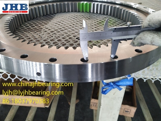 RKS.162.14.0844 crossed roller Slewing bearing with internal gear 737.6x916x56 mm supplier