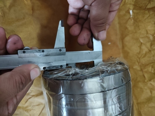 Tandem Thrust Roller Bearing With Shaft  T4AR2866 28x66x107.5mm For extruder machine supplier
