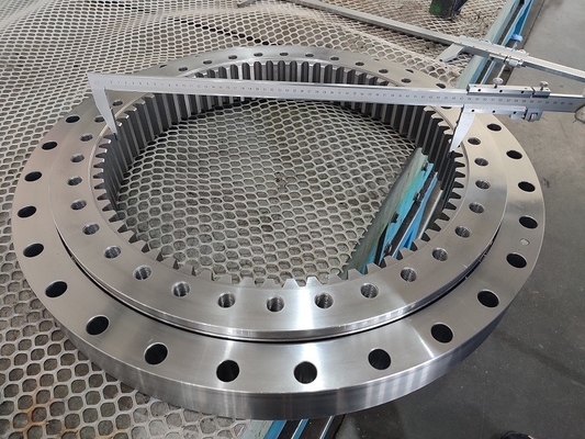 Slewing Bearing  16295001   Internal Teeth For Log Loaders  Fellers Machine 730*496*85.7mm supplier