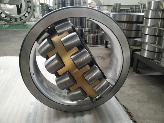 Spherical Roller Bearing 24138 CCK30/W33 Pressed Steel Cage 190x320x128mm supplier